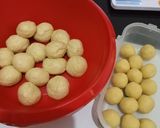 Foto langkah ke 5 dari resep Bolen Pisang Lembap.