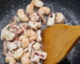 泡菜海鮮紫蘇蛋炒飯的食譜步驟3照片