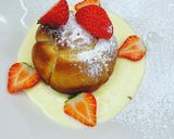 A picture of step 4 of Sweet buns with vanilla sauce.