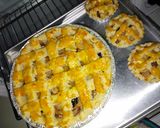Foto langkah ke 5 dari resep Classic Apple Pie 🥧.