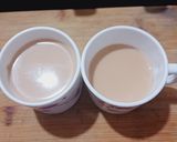 A picture of step 3 of Lemongrass ginger tea.
