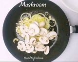 Foto langkah ke 2 dari resep Mushroom Sauce.