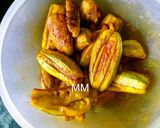 A picture of step 2 of Parwal or Point Gourd Kasha.
