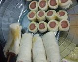 Foto langkah ke 5 dari resep Sosis gulung roti tawar.