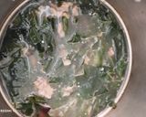 Foto langkah ke 4 dari resep Miyeok Guk (Sup Rumput Laut Korea).
