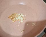 Foto langkah ke 2 dari resep Nasi Goreng Minyak Wijen.