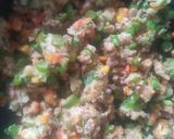 Foto langkah ke 5 dari resep Nasi Tim Isi Telur Ragout.