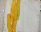Foto langkah ke 5 dari resep Nutrijell Mango Roll Cake.