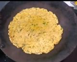 A picture of step 3 of Marwadi Bajra Methi Roti.