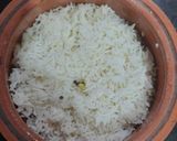A picture of step 5 of Basic boil rice.