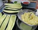 Foto del paso 5 de la receta: Calabacines rellenos de carne