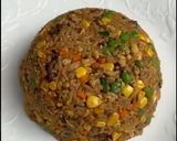 A picture of step 9 of Fried Rice with Leftover Lamb Skewers.