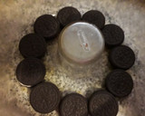 Foto del paso 2 de la receta: Flan express con Oreos 💕