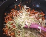 A picture of step 3 of Chicken bolognese sauce.