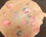 A picture of step 3 of Caramelized berries pan cake.
