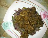 A picture of step 15 of Sauteed beef with caramalised onion.