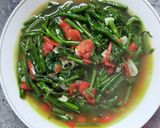 Foto langkah ke 4 dari resep Kangkung Tumis Terasi Kacang Panjang.