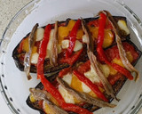 Foto del paso 7 de la receta: Berenjenas con anchoas y piquillos