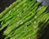 Foto langkah ke 3 dari resep Buncis Garlic Butter.