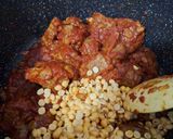 عکس مرحله 2 از دستور خورشت قیمه