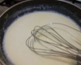 A picture of step 4 of White sauce pasta.