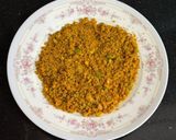 A picture of step 3 of Besan Ki Masaledar Khasta Roti 🫓.