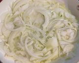 Foto del paso 1 de la receta: Tarta de cebolla con una tapa, 2 quesos y sin aceite
