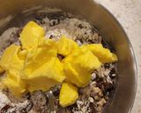 A picture of step 5 of Apple crumble.