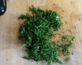 मसूर पार्सले भाजी (Masoor Parsley Bhaji Recipe In Marathi) रेसिपी स्टेप 1 फोटो 