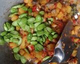 Foto langkah ke 3 dari resep Sambal goreng kentang ati petai.