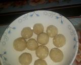 नारियल लड्डू (Coconut laddoo recipe in hindi) रेसिपी चरण 4 फोटो