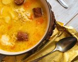 Savanyú krumplileves kolbásszal, és tojással recept fázis 3 fotója
