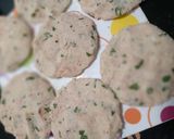 Foto del paso 4 de la receta: Tortitas de papa con atún y queso
