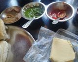 आलू टिक्की बर्गर (alo tikki burger recipe in marathi) रेसिपी स्टेप 1 फोटो 