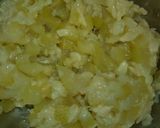 A picture of step 2 of Lauki ka raita.