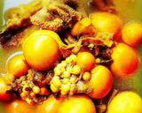 รูปขั้นตอนการทำที่ 2 ของ ต้มไก่ไข่อ่อนขมิ้นสด