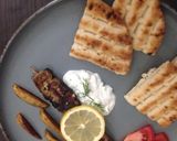 Φωτογραφία βήματος 4 της συνταγής Σπιτικό Σουβλάκι, με πίτα, τζατζίκι. Homemade Souvlaki, with pie, tzatziki by #DaddyMenu
