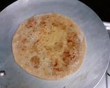 चविष्ट कडक न होणारी तीळ पोळी (Til Poli Recipe In Marathi) रेसिपी स्टेप 3 फोटो 