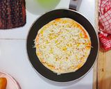 Foto langkah ke 3 dari resep Pizza teflon.