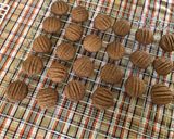 A picture of step 8 of Romany Creams Chocolate Cookies.