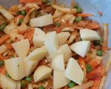 A picture of step 3 of Mix vegetables.