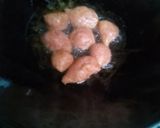 Foto langkah ke 2 dari resep Loukoumade Rasa Strawberry.