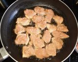 A picture of step 2 of রসুন মুরগি(rasun moorgi recipe in Bengali).