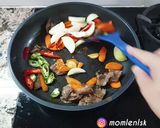 Foto langkah ke 4 dari resep Brokoli mix Tumis Daging Sapi.