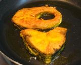 A picture of step 2 of Radhuni Katla/Rui or Bengal Carpe in the Wild Celery Seeds Curry.