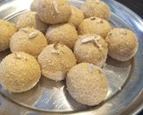 रवा बेसन लड्डू (Rava Besan Laddu recipe in hindi) रेसिपी चरण 4 फोटो