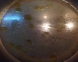 Foto del passaggio 7 della ricetta Spaghetti al nero di seppia su crema di asparagi e orata