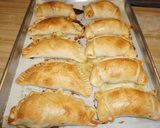 A picture of step 8 of Shrimp, Cheese, and Cilantro Sauce Empanadas.