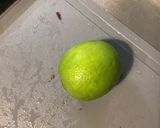 Une image de l'étape 7 de Filets de sandre au céleri branche, ail fumé, algues, citron vert et bouillon de gambas.