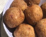 A picture of step 6 of Yam Balls.